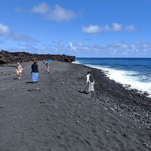 Meet your Posher, Niki